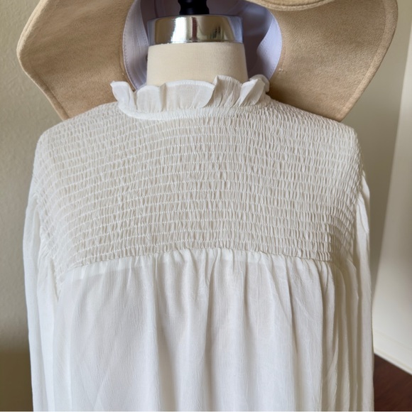 New with Tags. Entro White Ruffled Bell Sleeve Blouse. Size Large. - Picture 2 of 6